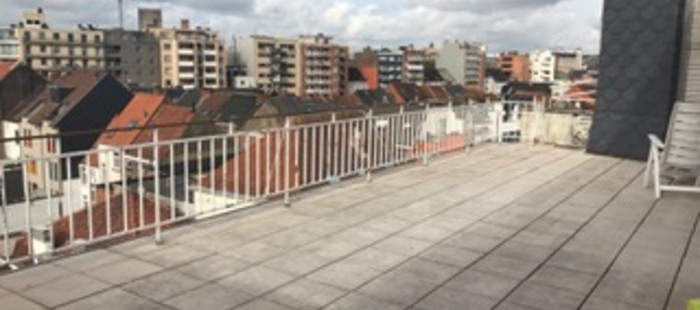 Verkocht in 1 dag ! Penthouse met 60 m2 terras in centrum Gent nabij het zuidpark