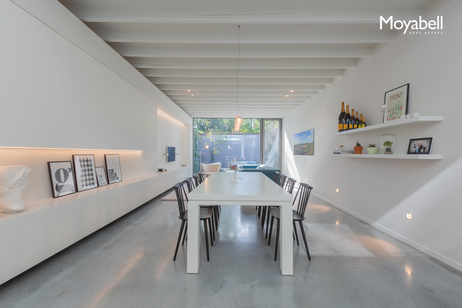 ARCHITECTURALE PAREL IN HET CENTRUM VAN MEETJESLAND