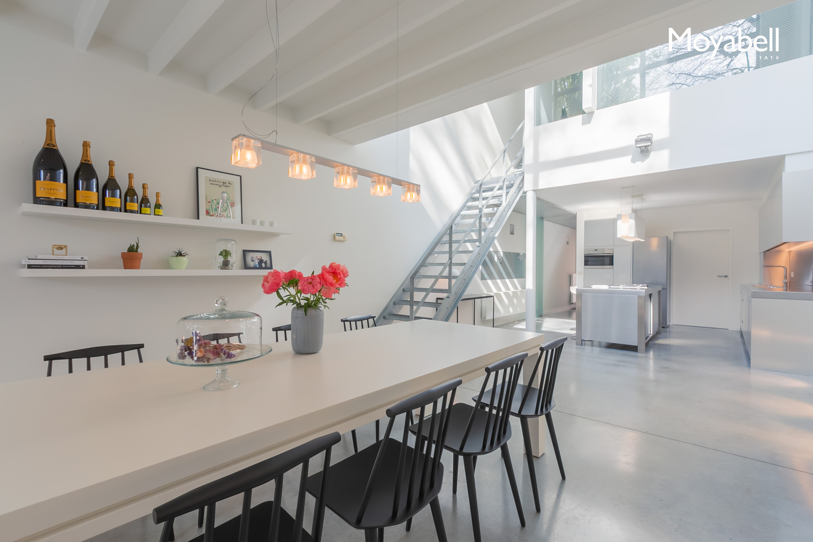 ARCHITECTURALE PAREL IN HET CENTRUM VAN MEETJESLAND